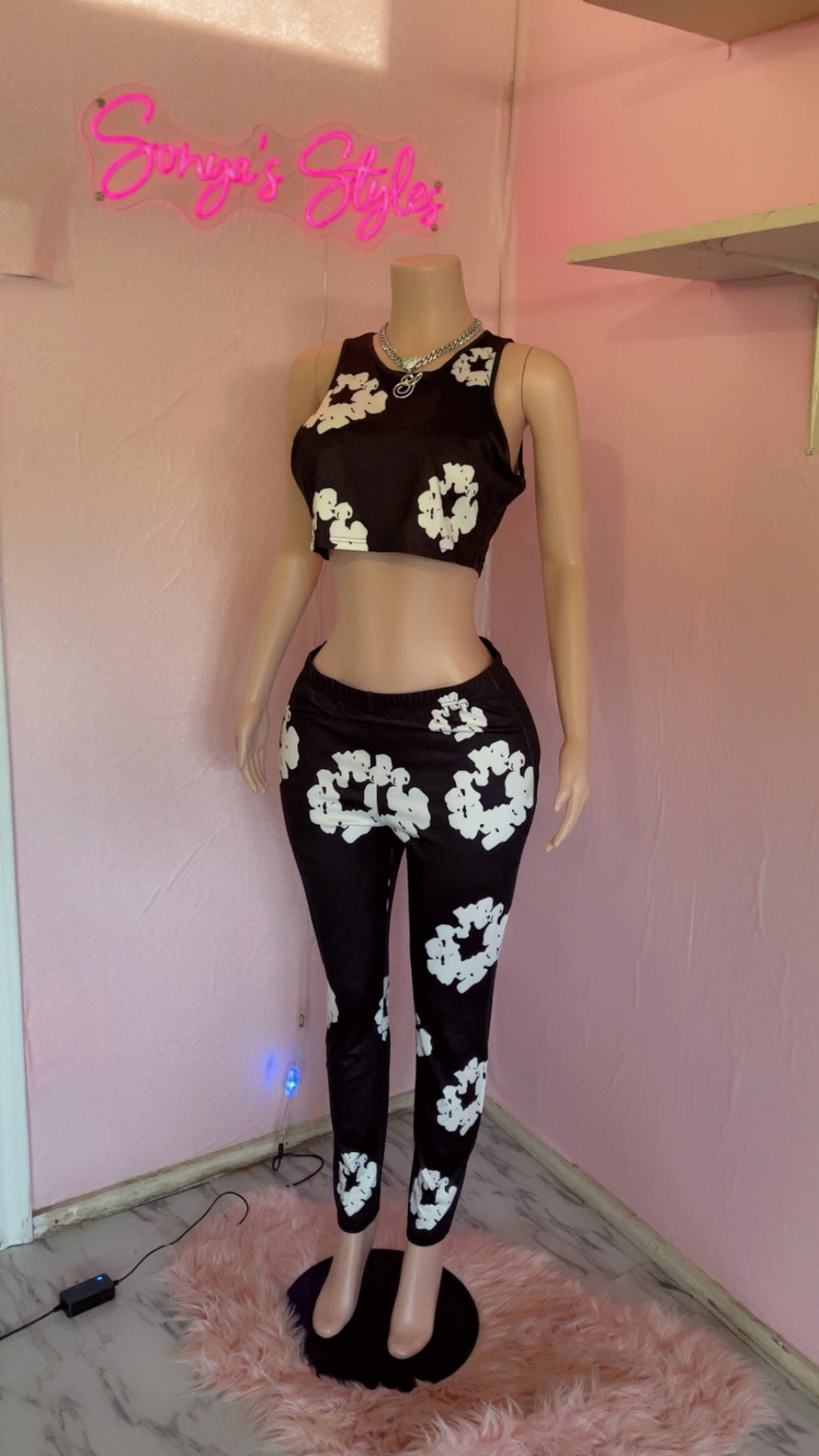 Denim Tears Crop Leggings Set