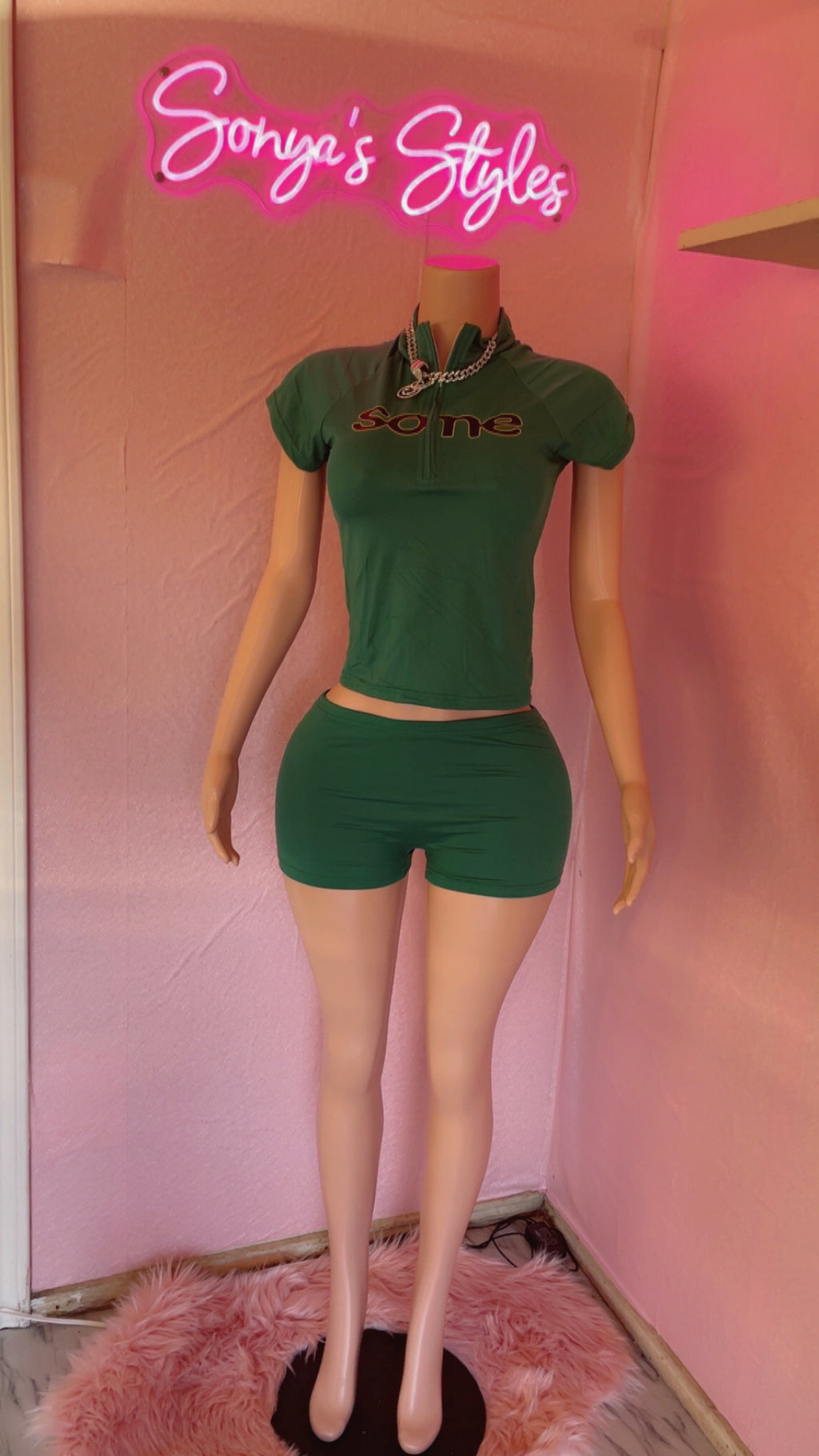 Some Body Solid Green Short Set + Black Letters
