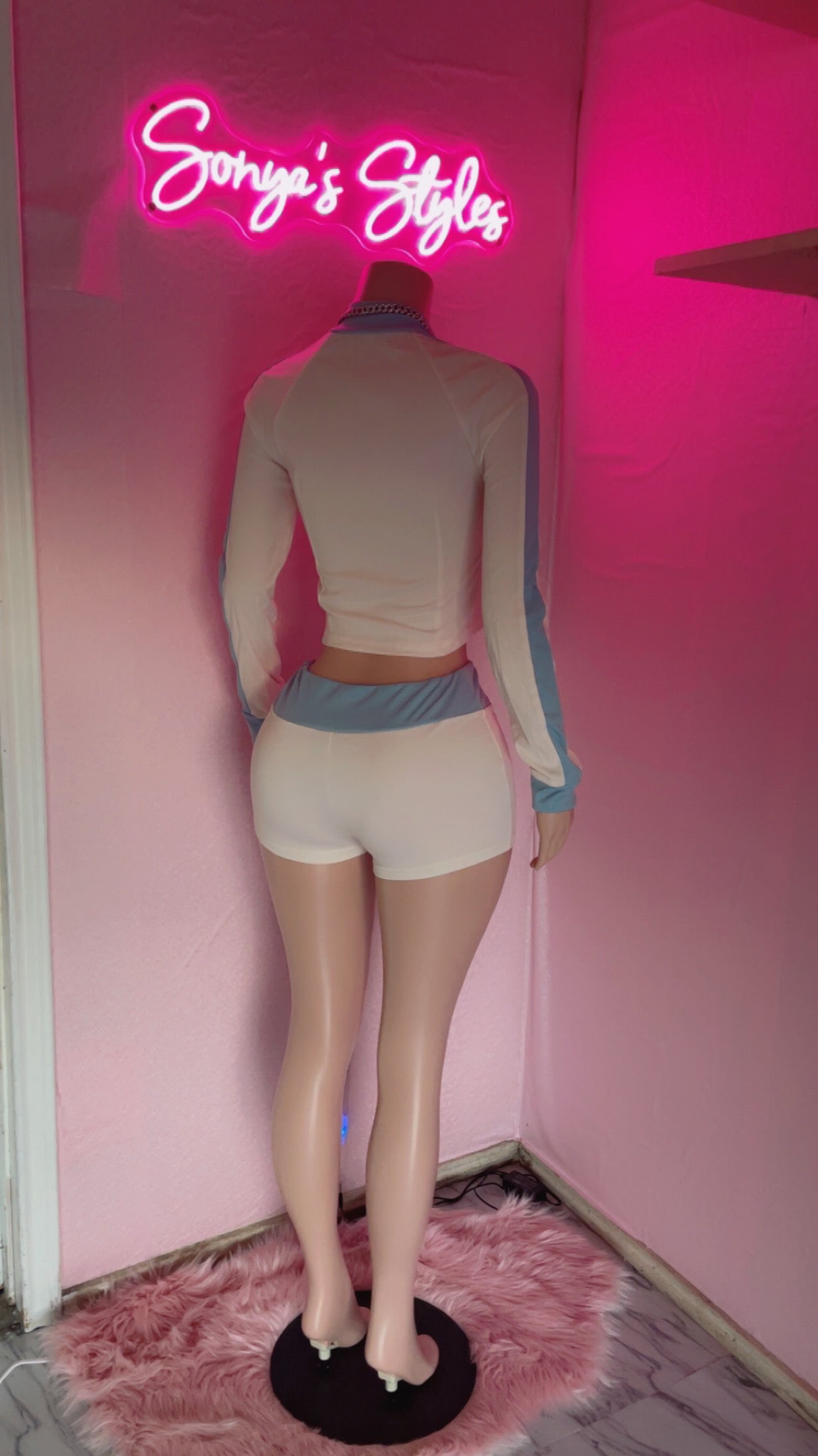 Blue Tan Body Short Set