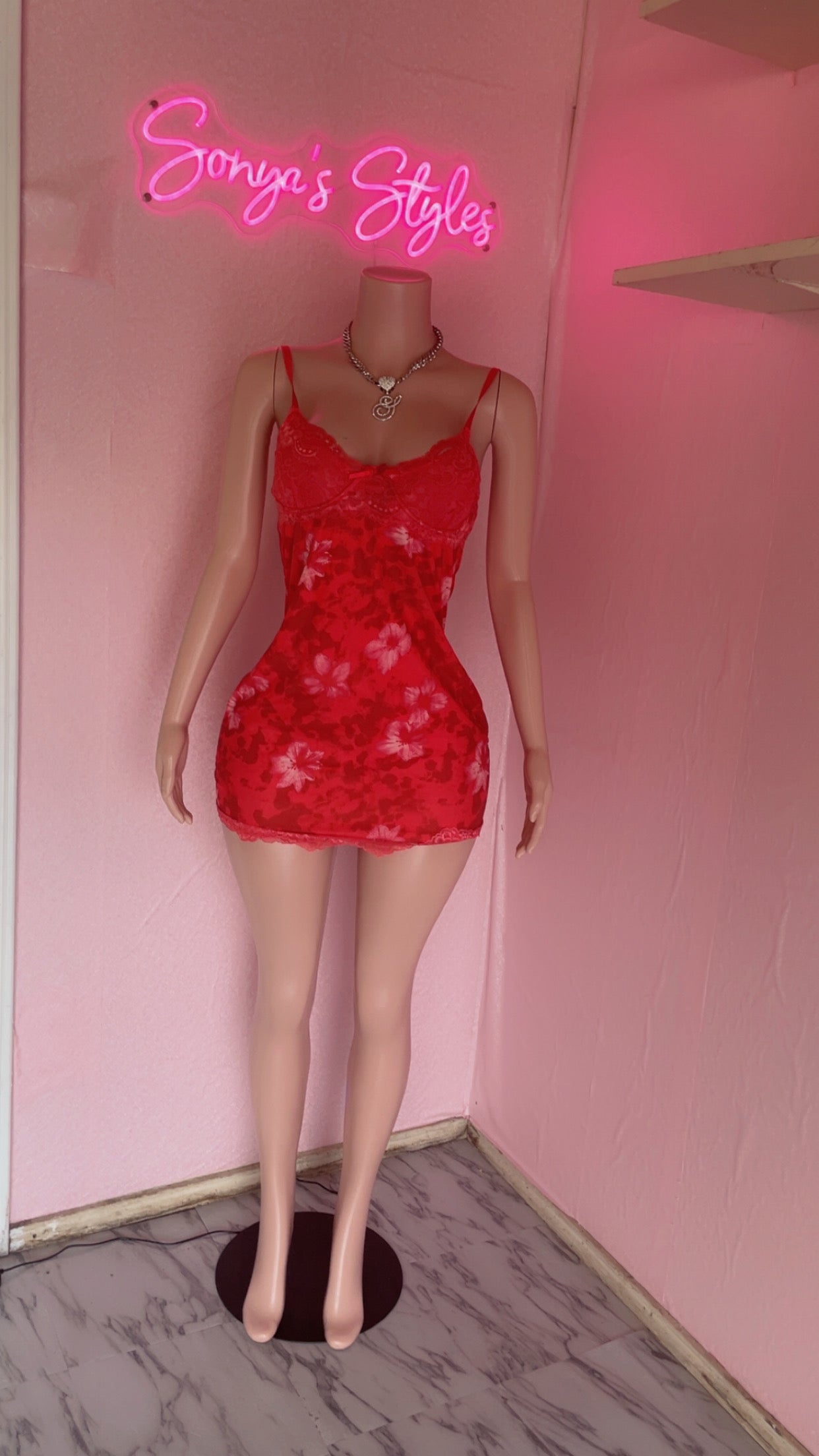 Lace Dresses