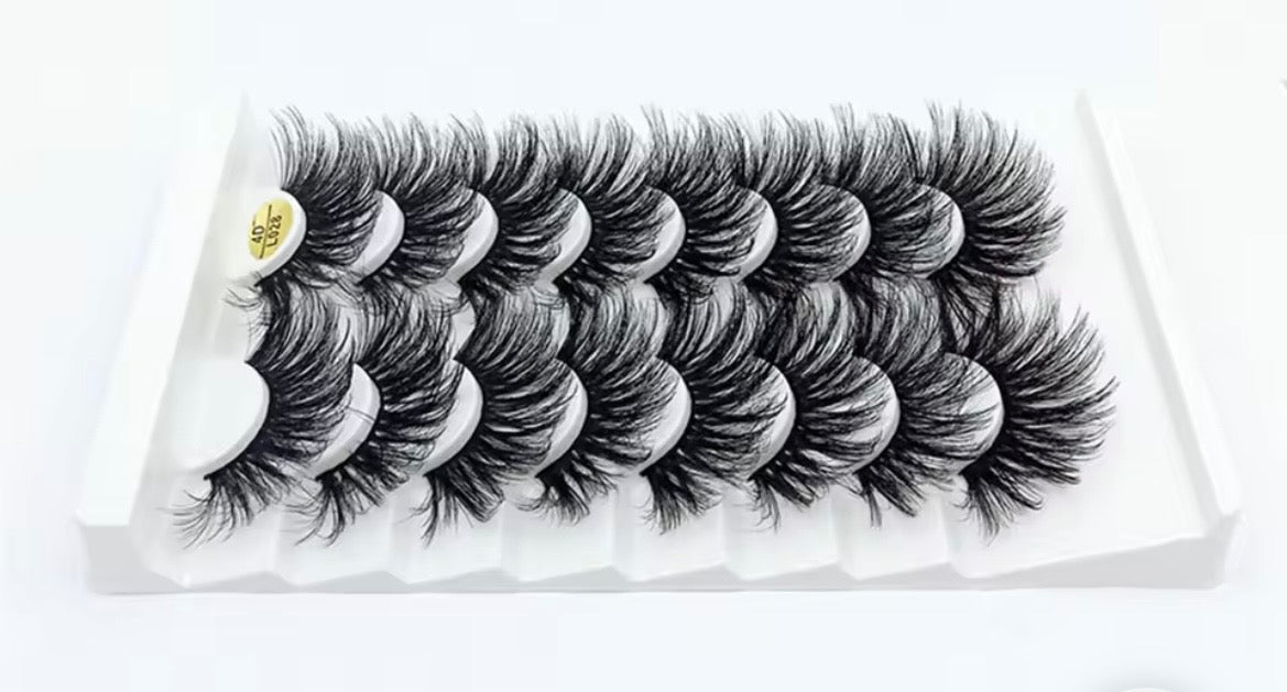 Mink Lashes 8 Pairs (Medium)