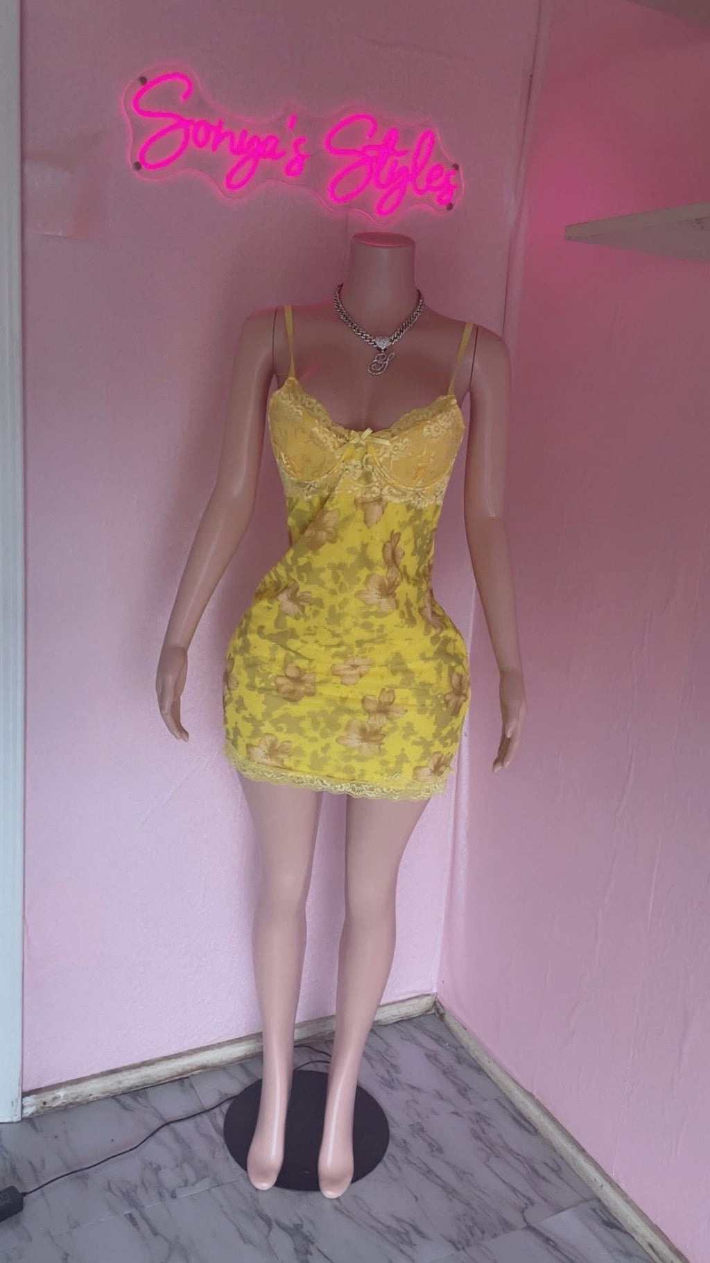 Summer Lace Dresses