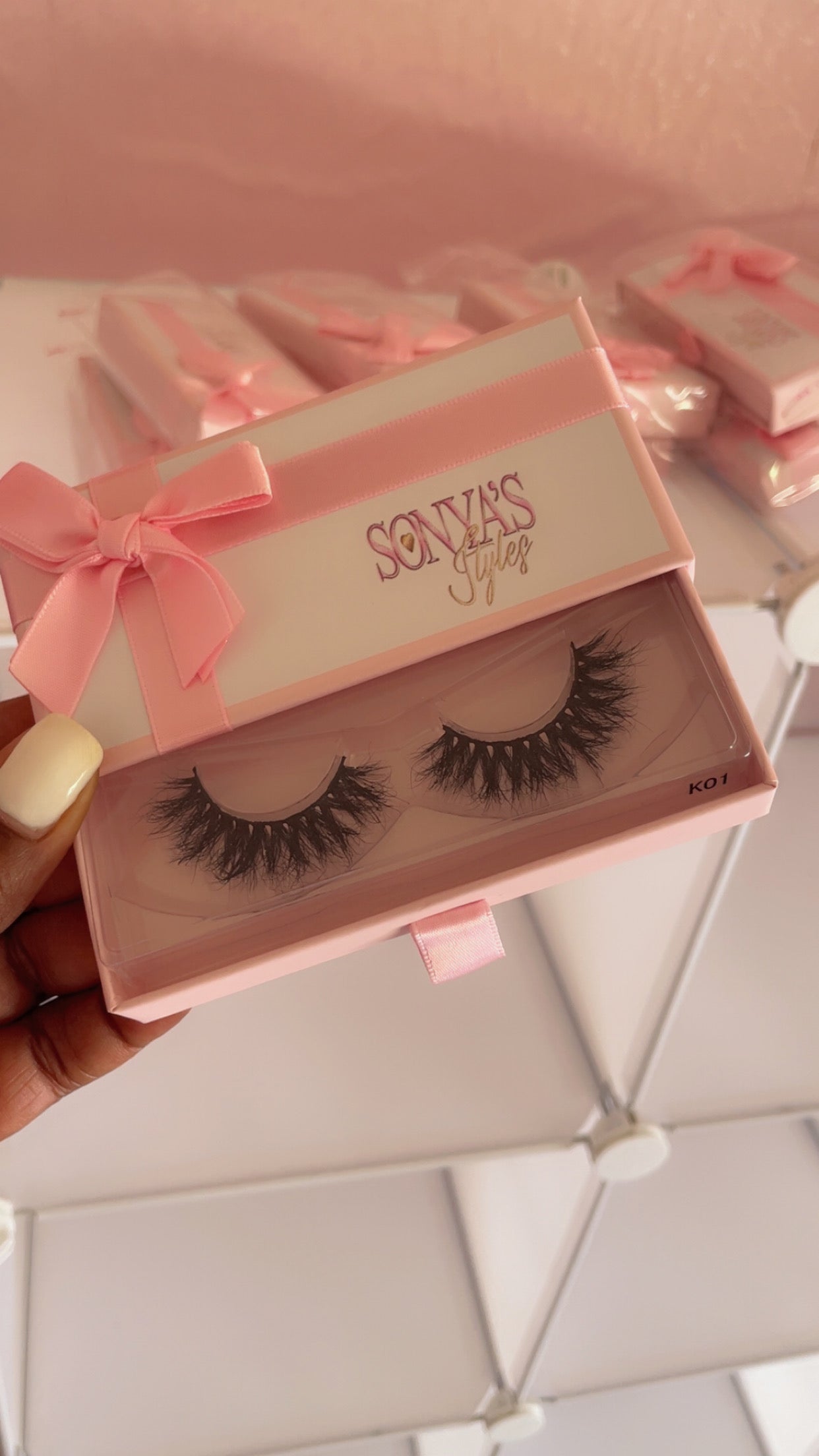 12mm-14mm Wispy Mink Eyelashes