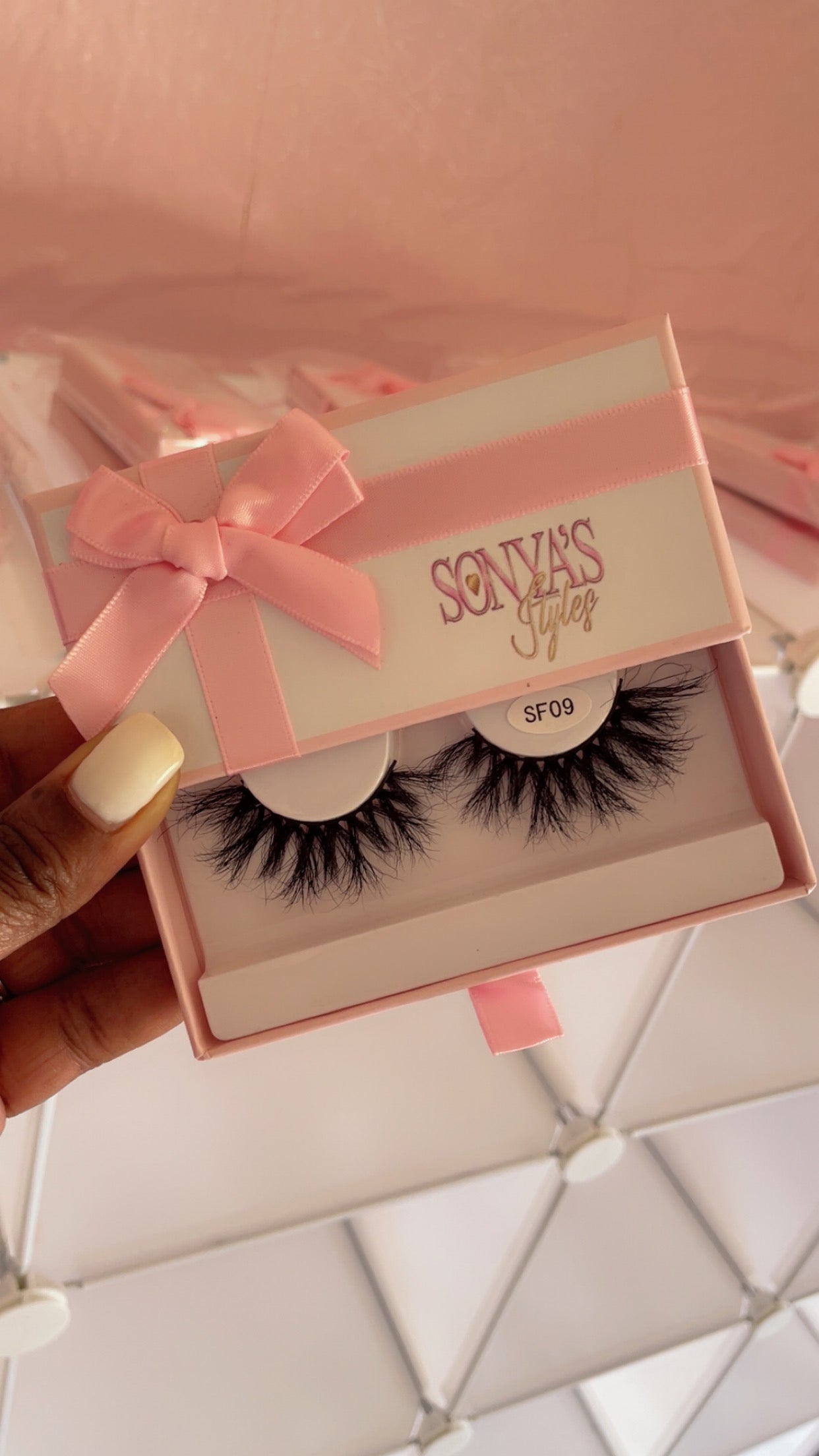 25mm Fluffy Mink Eyelashes
